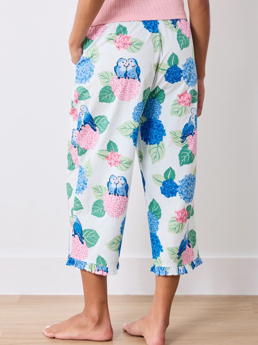 Anthropologie PrintFresh Ruffle Cropped Pants in Hydrangea Honeymoon Cloud XL